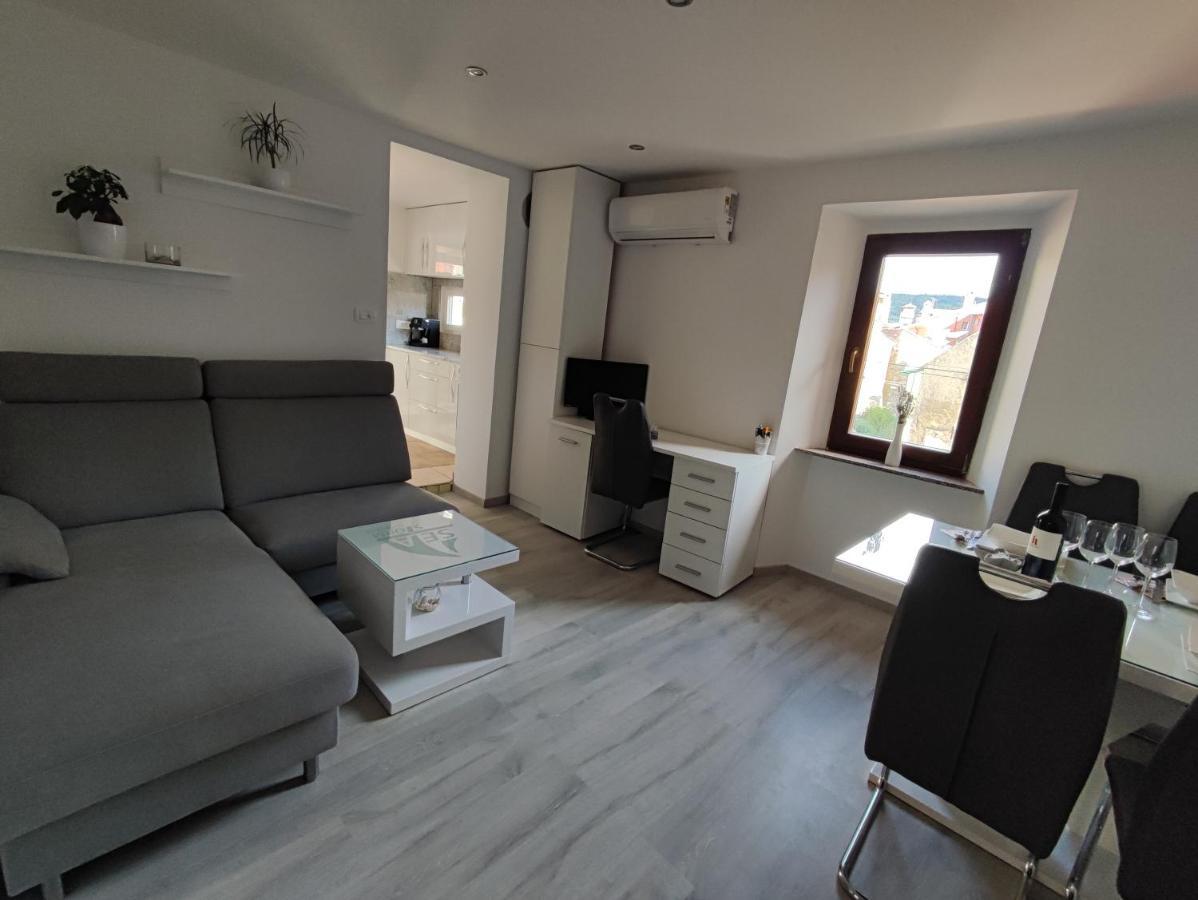 Sea Storm Apartments Izola Extérieur photo